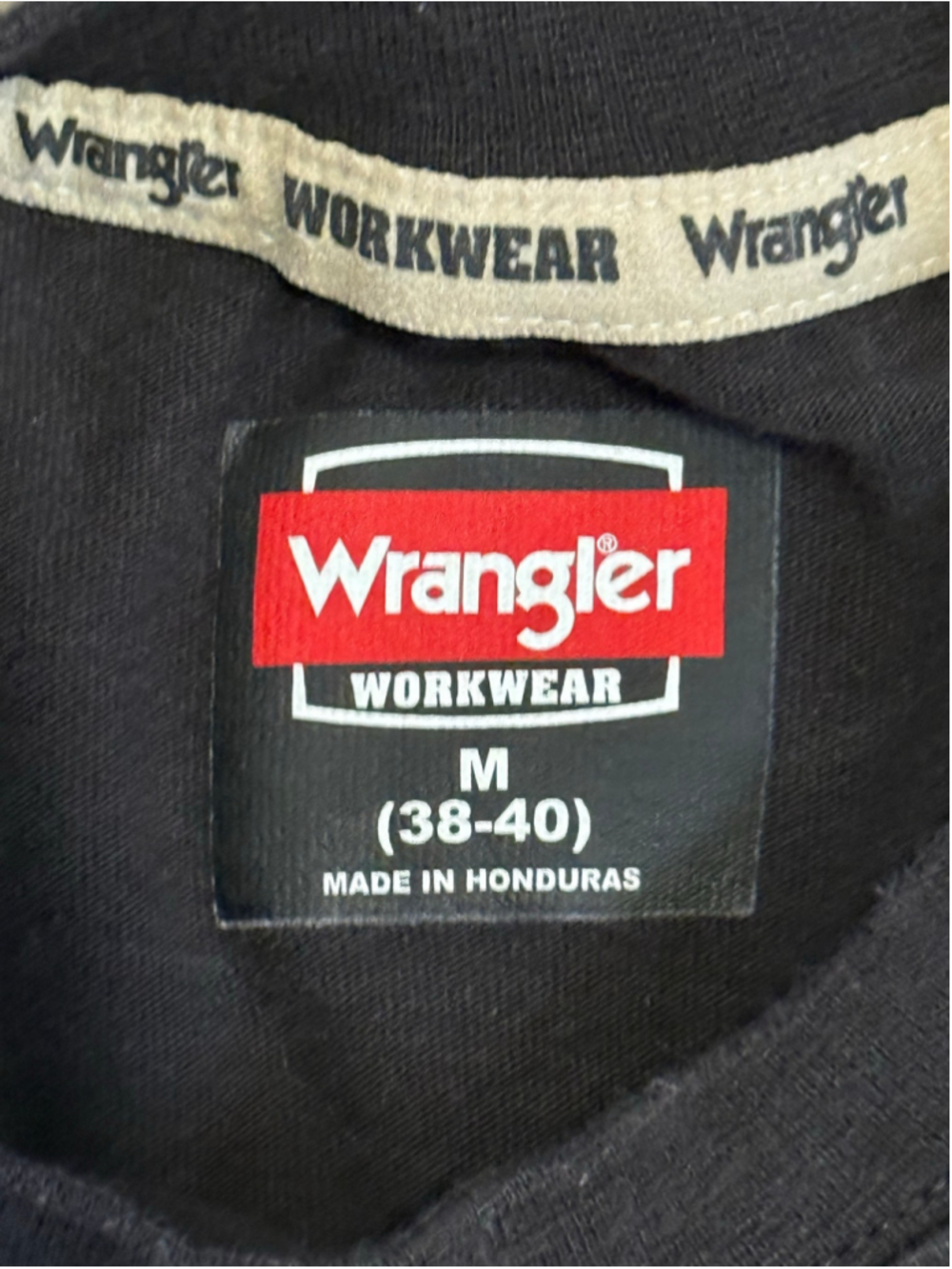 Wrangler Mens Workwear Pocket T Shirt Black Short Sleeve Crew Neck Sz M - Picture 5 of 6